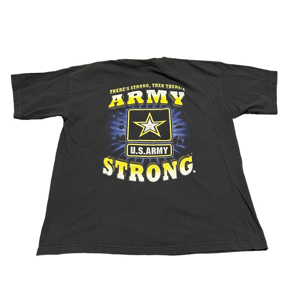 Vintage Men’s XL U.S. Army Strong T-Shirt
